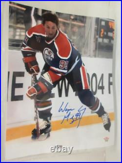 Wayne Gretzky of the Edmonton Oilers signed autographed 8x10 photo PAAS COA 939