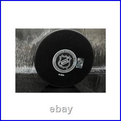 Wayne Gretzky of the LA Kings signed logo hockey puck COA