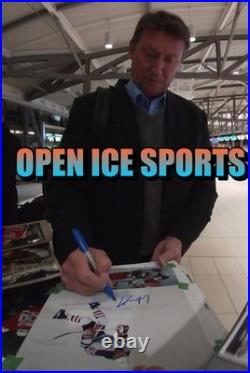 Wayne Gretzky signed 1987 Canada Cup 8x10 photo PROOF JSA COA