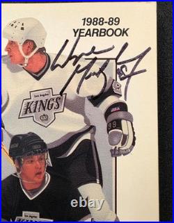 Wayne Gretzky signed 1988-89 Los Angeles Kings Yearbook Autograph JSA Wayne Gretzky signed 1988-89 Los Angeles Kings Yearbook Autograph JSA