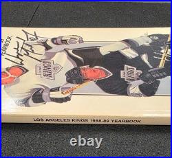 Wayne Gretzky signed 1988-89 Los Angeles Kings Yearbook Autograph JSA