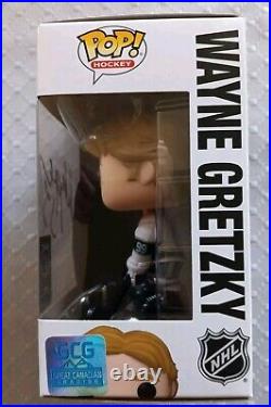 Wayne Gretzky signed Funko Pop! Vinyl Wayne Gretzky Los Angeles Kings #83 WithGCG