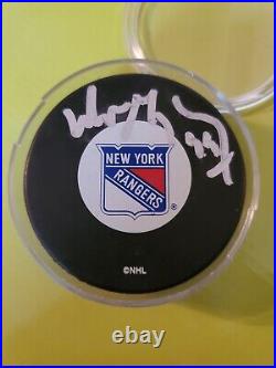 Wayne Gretzky signed autographed NY Rangers Official Hockey Puck #99 Great One