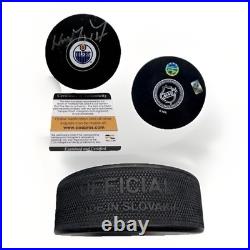 Wayne Gretzky signed autographed Oilers puck. ProCert Hologram. Gretzky Wayne Gretzky signed autographed Oilers puck. ProCert Hologram. Gretzky