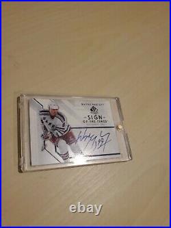 Wayne gretzky auto Sign Of The Times 2006 -2007 Sp Authentic