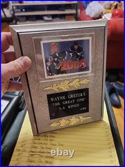 Wayne gretzky autographed plaque