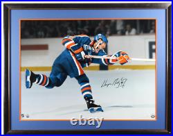 Wayne gretzky framed signed photo uda Custom frame measures approximately 38 x Wayne gretzky framed signed photo uda Custom frame measures approximately 38 x