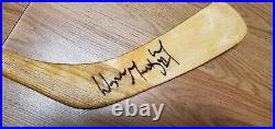 Wayne gretzky, signed autograph, hockey stick, silver, authentication, upper deck